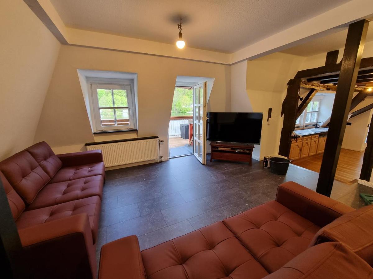 Moselschiefer Neu Ab Mai 2023 Apartment Трабен-Трарбах Екстериор снимка